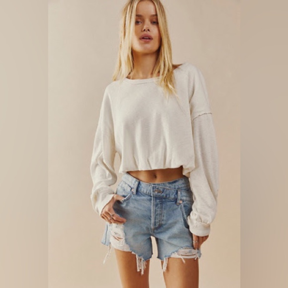 NWOT FREE People Quinn distressed denim jean shorts